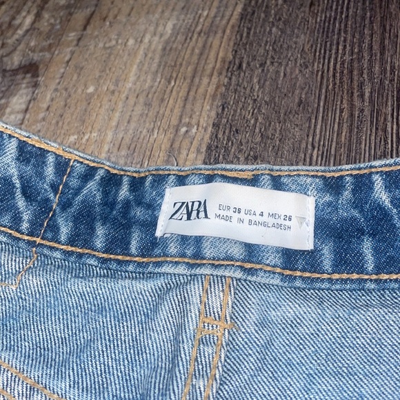 Zara straight leg jeans - Picture 2 of 3